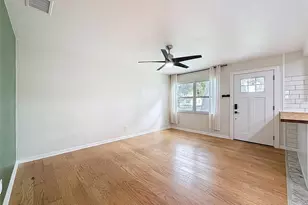 1121 49th Ave N, Saint Petersburg, FL 33703 - Photo 5