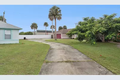 212 S Bristol Circle, Sanford, FL 32773 - Photo 3