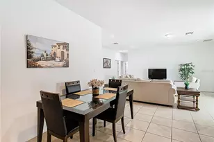 425 Spike Ct, Poinciana, FL 34759 - Photo 9