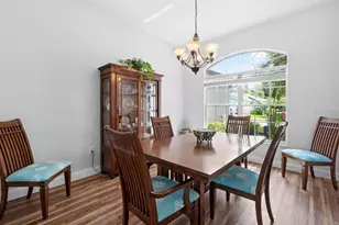 3607 Gaviota Dr, Sun City Center, FL 33573 - Photo 3