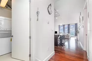 150 E Robinson St, Orlando, FL 32801 - Photo 15