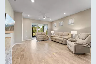 3013 Cherry Blossom Loop, Saint Cloud, FL 34771 - Photo 7