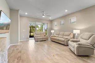 3013 Cherry Blossom Loop, Saint Cloud, FL 34771 - Photo 7