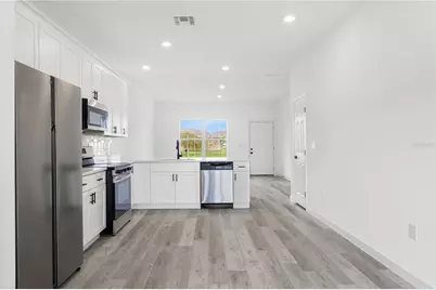 716-714 Desmoines Drive, Poinciana, FL 34759 - Photo 13