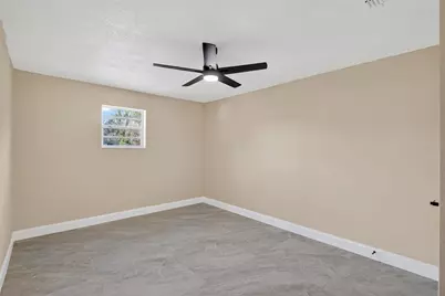 196 74th Avenue NE, Saint Petersburg, FL 33702 - Photo 15