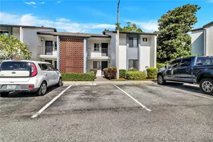 9 Escondido Cir, Altamonte Springs, FL 32701 - Photo 1