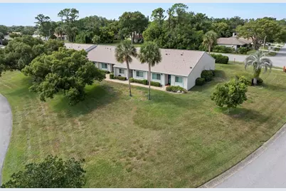 8111 Braddock Circle #6, Port Richey, FL 34668 - Photo 3