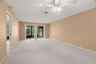 8111 Braddock Cir, Port Richey, FL 34668 - Photo 19