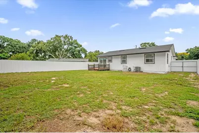 1730 Avenue C NE, Winter Haven, FL 33881 - Photo 23