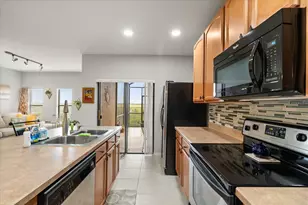 9612 Doris Ln, Orlando, FL 32829 - Photo 7