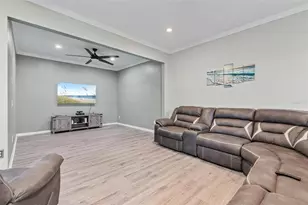 817 Kamchatka Ct, Apopka, FL 32712 - Photo 9