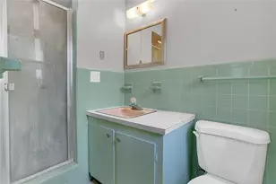 2913 Carmia Dr, Orlando, FL 32806 - Photo 17