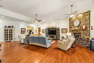 39830 County Rd 452, Leesburg, FL 34788 - Photo 7