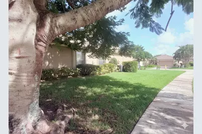 628 NW Stanford Lane, Port Saint Lucie, FL 34983 - Photo 9