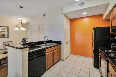 8101 Resort Vlg Drive #31004, Orlando, FL 32821 - Photo 5