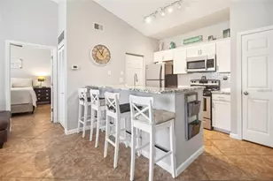 10764 70th Ave, Seminole, FL 33772 - Photo 7