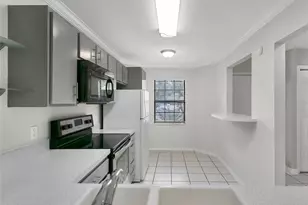 205 Arbor Cir, Sanford, FL 32773 - Photo 5