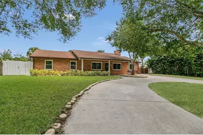 2613 Travelers Palm Drive, Edgewater, FL 32141 - Photo 23