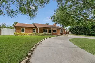 2613 Travelers Palm Dr, Edgewater, FL 32141 - Photo 23