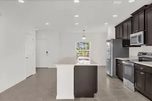 1108 Sand Torch Cir, Davenport, FL 33837 - Photo 7