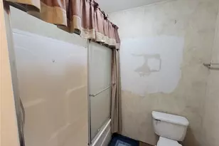 149 Paradise N, Leesburg, FL 34788 - Photo 33