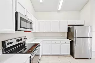 7946 Golden Pond Cir, Kissimmee, FL 34747 - Photo 9