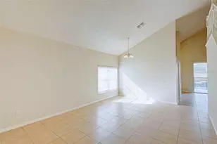 7946 Golden Pond Cir, Kissimmee, FL 34747 - Photo 3