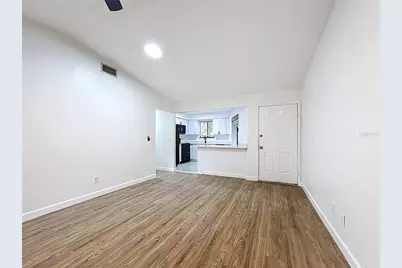 1736 Foxhall Circle #1736, Kissimmee, FL 34741 - Photo 7