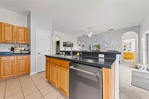 115 Lancaster Dr, Davenport, FL 33897 - Photo 17