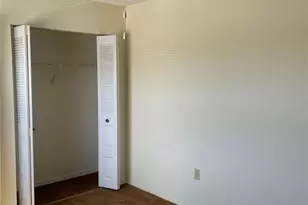 467 Hunter Cir, Kissimmee, FL 34758 - Photo 9