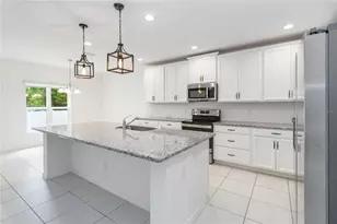 928 Avenal Ln, Davenport, FL 33837 - Photo 13