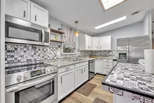 120 Victoria Dr, Haines City, FL 33844 - Photo 19