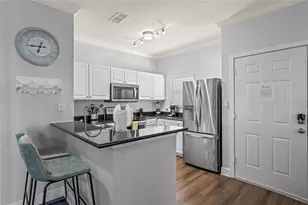 2958 Lucayan Harbour Cir, Kissimmee, FL 34746 - Photo 7