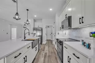 145 Willow Dr, Poinciana, FL 34759 - Photo 13