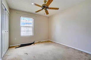 5445 Gambier Ct, Orlando, FL 32839 - Photo 7