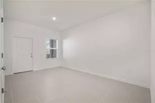 2656 Skyline Loop, Kissimmee, FL 34758 - Photo 5