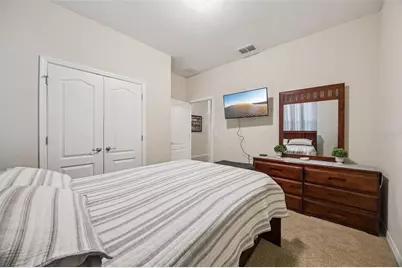 653 E Victoria Trails Boulevard, Deland, FL 32724 - Photo 9