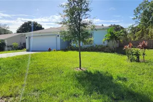 832 Sorrel St NW, Palm Bay, FL 32907 - Photo 3