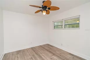 2048 Berry Roberts Dr, Sun City Center, FL 33573 - Photo 23