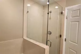 18417 NE 27th Ct, North Miami Beach, FL 33160 - Photo 7