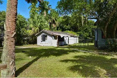 711 S Palmetto Avenue, Deland, FL 32720 - Photo 3