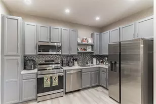 2468 Caravelle Cir, Kissimmee, FL 34746 - Photo 7