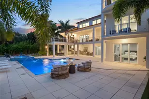 1511 S Riverside Dr, New Smyrna Beach, FL 32168 - Photo 11