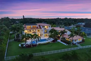 1511 S Riverside Dr, New Smyrna Beach, FL 32168 - Photo 3