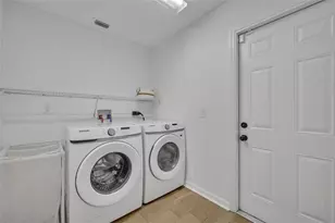 941 Wilmington Dr, Deltona, FL 32725 - Photo 25