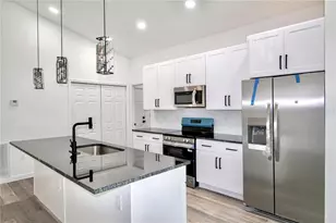 454 Bonnie Rd NW, Lake Placid, FL 33852 - Photo 3