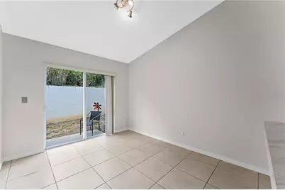 736 S Grand Highway, Clermont, FL 34711 - Photo 11