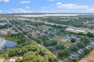 736 S Grand Hwy, Clermont, FL 34711 - Photo 23