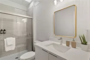 1924 Cloverlawn Ave, Orlando, FL 32806 - Photo 11