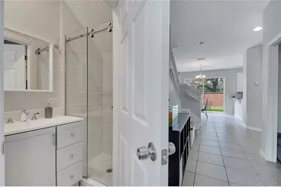 9454 Silver Buttonwood Street, Orlando, FL 32832 - Photo 11